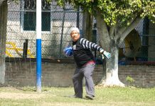 Santos Reyes Cabrera, en un juego entre periodistas de Poza Rica (Foto: Jorge Huerta E.)
