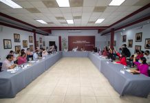 Sesión extraordinaria de cabildo de Poza Rica (Comunicación social)