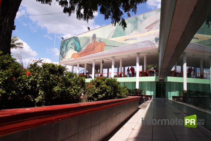 Poza Rica 50 aniversario. Municipio ¿libre? (Foto: Jorge Huerta E.)