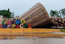 Colapso del monumental Colotero en Álamo; también en Coatzintla el arco de bienvenida El colotero