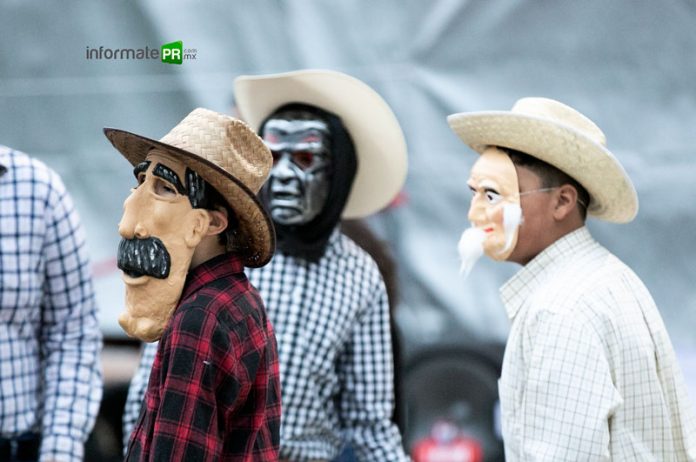 Capacitan a promotores culturales y artistas para las convocatorias de los distintos programas (Foto: Jorge Huerta E.)